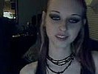 Liz Vicious on webcam