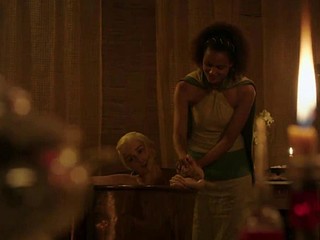 Emilia Clarke nude in the bath Game Of Thrones S03E08 2013